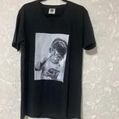 フォトプリント Vネック Tシャツ ブラック XL