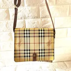 Burberry ノバチェック ショルダーバッグ　色変わりありのサムネイル