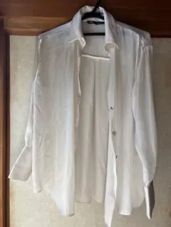 ZARA ドレープシャツ シアーシャツ サテンオフホワイト