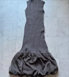 anuans ミックスリブバルーンニットワンピース　ノースリーブ