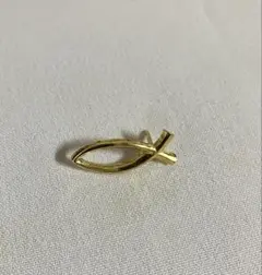 ピンバッジ　魚