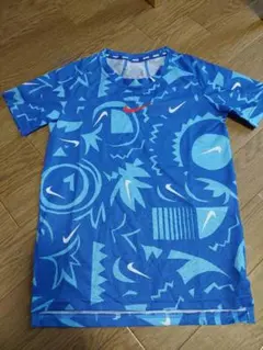 NIKE☆Tシャツ☆美品☆XS