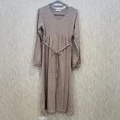 Item thumbnail for item aa6bfb81-a12f-45c7-a181-a06c7b639e38