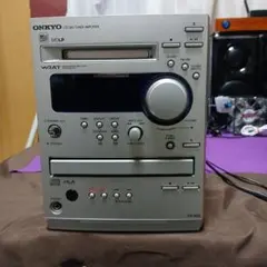ま*い様 ONKYO R-801A/C-701A/MD-101A/CDR-201 ONKYO R-801A Amplituner si Cd-player C701A - 250 RON - Zalau