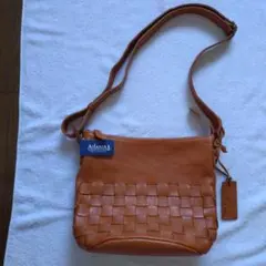 Atlantaレザーショルダーバック