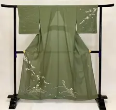 作家物・正絹夏着物】超美品 縦絽 付け下げ 抹茶色 しつけ付（裄66.3）のサムネイル