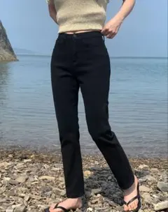 ゴゴシング　パンツのサムネイル