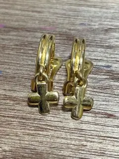 David Grau ゴールドクロスモチーフイヤリング