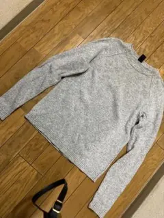 【タイムセール】GAP グレー ラグランスリーブ ニットセーター XSのサムネイル
