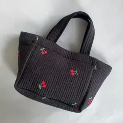 Item thumbnail for item 50dd8a20-9206-49a4-a04a-a8f3e5f6f02d