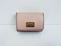 【FENDI】ピーカブー セレリア ウォレット