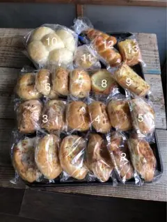 焼きたてパン！お買得セット7/4発送☺︎パンのサムネイル