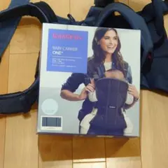 ベビービョルン　抱っこ紐　ベビーキャリアONE＋