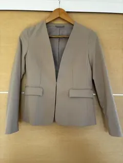 GU ノーカラージャケット ベージュXS ジーユー