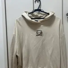 ディズニーチップとデールパーカー ベージュ