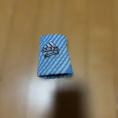 adidas 水色 ストライプ リストバンド