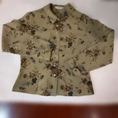 2025年最新】ロイスクレヨン ブラウスの人気アイテム - メルカリ