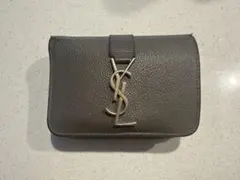 SAINT LAURENT／二つ折り財布