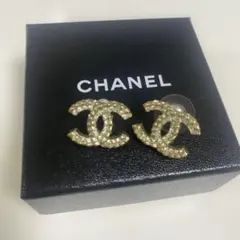 ま*ろ様 CHANEL ココマーク ピアス パール調 - メルカリ