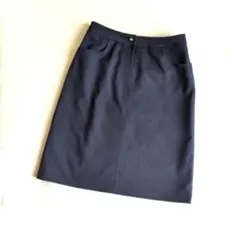 courreges　グレージュ　ひざ丈　タイトスカート　ロゴボタン　ネイビー　Ⅿ