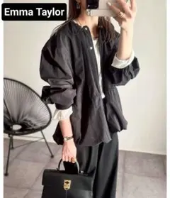 Emma Taylorエマテイラー ノーカラードロストギャザーブルゾン　ブラックのサムネイル