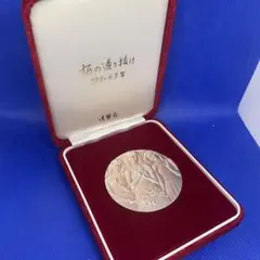 【極美品】平成三十一年　桜の通り抜け記念　銀メダル ▽桜の通り抜け記念メダル/銀メダル/造幣局/のお買取金額お教え