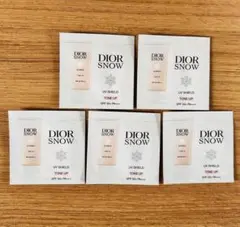 【新品】Dior スノーUVシールドトーンアップ50+日焼け止め乳液 化粧下地