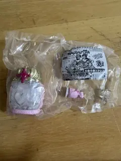 なりきりプリキュアDX4 プリンセスパフューム　ガチャガチャ　③