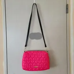 ★Betsey Johnson ベッツィジョンソン　斜め掛けショルダー★のサムネイル