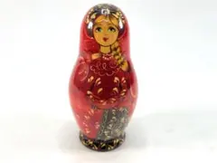 ロシア マトリョーシカ 民芸品 赤系 手描き風 4体確認 木製
