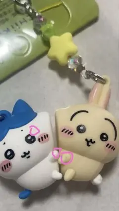 初期不良あり　ちいかわ　ハチワレ　うさぎ　海外限定　マグネット　キーホルダー