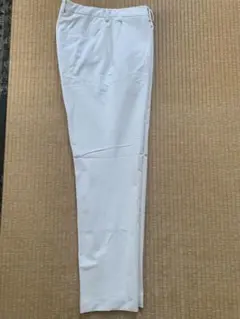 テーパード スラックス