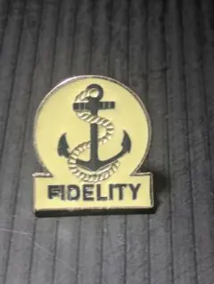FIDELITY ピンバッジ アンカーモチーフ