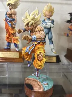 ドラゴンボール 超サイヤ人 孫悟空 リペイント フィギュア - メルカリ