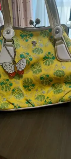 美品 ANNA SUI アナスイ 花柄 エンボス 型押し ハンドバッグ ANNA SUI（アナスイ）の「ポタリーフラワー ハンドバッグ