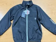 薄手ナイロンアウター　140 新品タグ付き