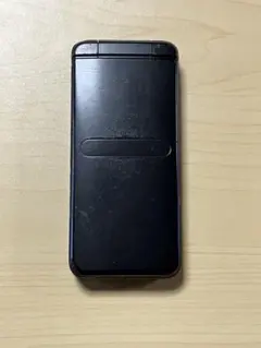 GRATINA KYF42 4Gケータイ au SIMロック解除済み U9のサムネイル