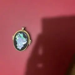 ぶどうモチーフ ペンダント