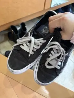 Vans ブラック スニーカー ローカット