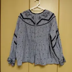 サマンサモスモス　カズミさんコラボ刺繍入り長袖ブラウス ギンガムチェックのサムネイル