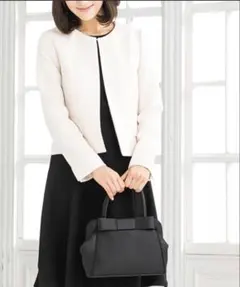 新品未使用品・リボン黒ハンドバッグ