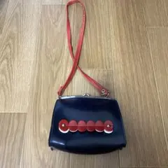 ネイビーと赤のショルダーバッグ