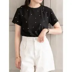 (新品タグ付き)TREFLE＋1 トレフルプラスワン☆ビジューTシャツ
