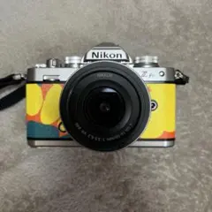 Nikon Z fc HERALBONY 本体 レンズキットのサムネイル