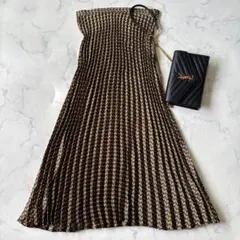 美品　BANANA REPUBLIC 総柄プリーツロングスカート◆8074のサムネイル