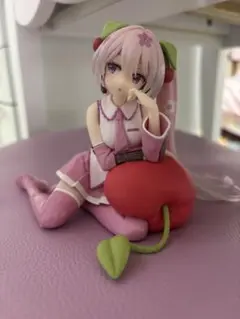 桜ミクおすわりフィギュア