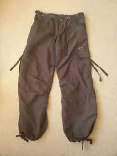 G-FIT 装飾付きカジュアルパンツ ブラック