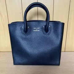 大人気‼︎ YOUNG&OLSEN ブラックトートバッグ　ムック　仕切り付き