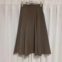 【新品タグ付き】UNTITLED ロングフレアスカート SM 秋冬 アンタイトル
