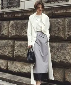 Aimeine レースポインテッドヘムトップス グレー - メルカリ